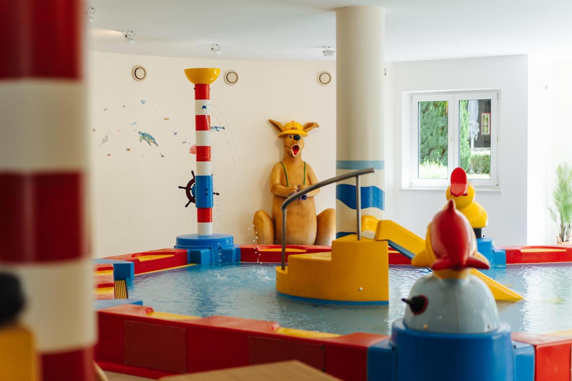 Отель Trebesingerhof Экстерьер фото